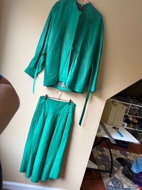 80s vintage! Teal Green Leather Jacket and Skirt Set
